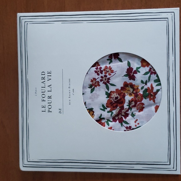 Sezane Accessories - Sezane foulard